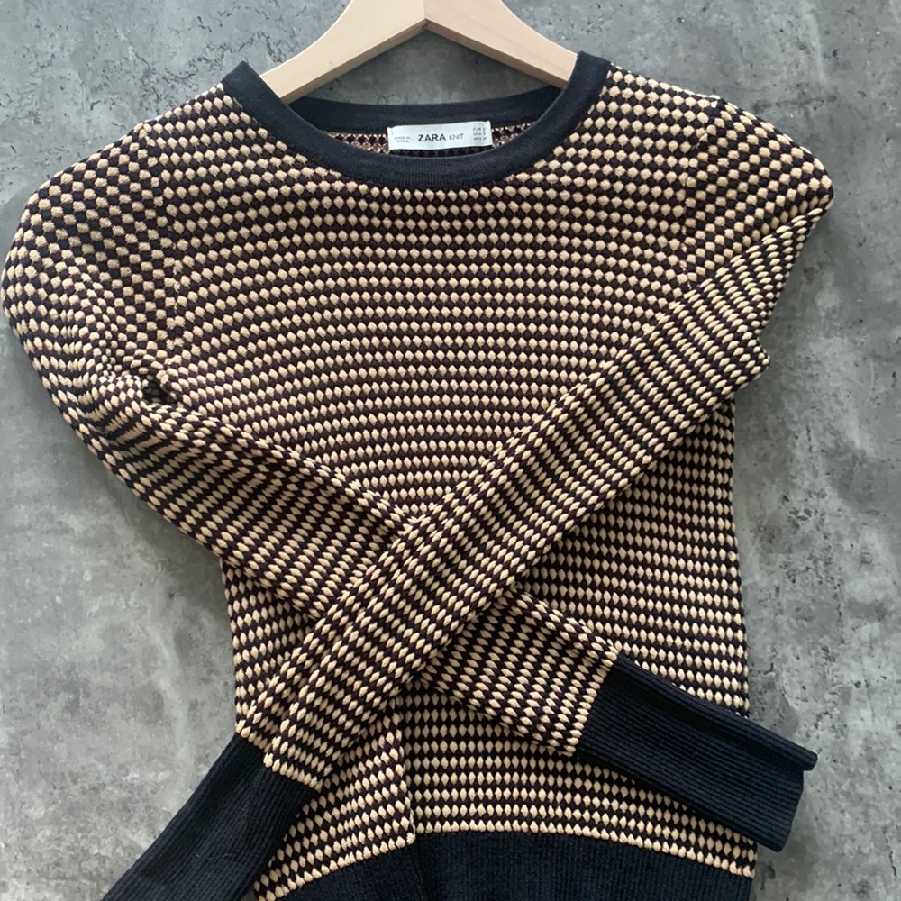 Zara knit long sleeve top